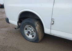 2006 GMC Savana Cargo Van 2500 4.8L Parting out