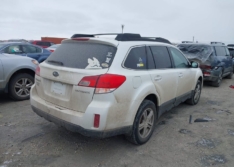 2014 SUBARU OUTBACK 2.5I PREMIUM PARTING OUT