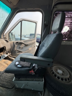 2004 DODGE SPRINTER 2500 VAN 2.7L TURBO PARTING OUT