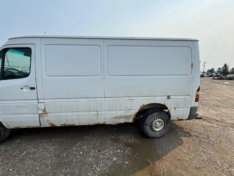 2004 DODGE SPRINTER 2500 VAN 2.7L TURBO PARTING OUT