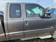 2003 Ford Super Duty F-350 6.8L V10 SRW Supercab 142″ XL 4WD Parting out