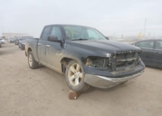 2014 Ram 1500 4WD 5.7L Hemi Quad Cab 140.5″ SLT Parting out