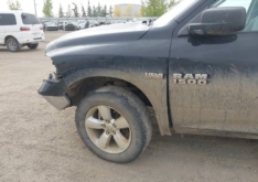 2014 Ram 1500 4WD 5.7L Hemi Quad Cab 140.5″ SLT Parting out