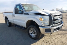 2015 FORD F250 SUPER DUTY 6.2L 4X4 Regular Cab parting out