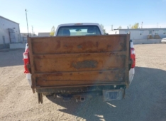 2015 FORD F250 SUPER DUTY 6.2L 4X4 Regular Cab parting out