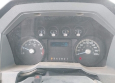 2015 FORD F250 SUPER DUTY 6.2L 4X4 Regular Cab parting out