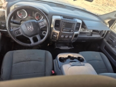 2014 Ram 1500 4WD 5.7L Hemi Quad Cab 140.5″ SLT Parting out