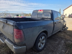 2014 Ram 1500 4WD 5.7L Hemi Quad Cab 140.5″ SLT Parting out